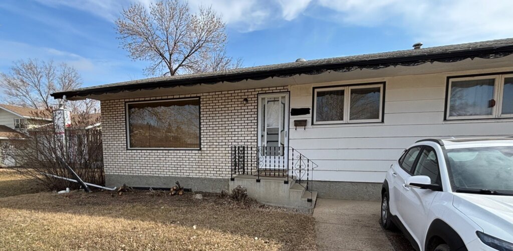 Home Bought by Family Home Buyers in Belleville ON