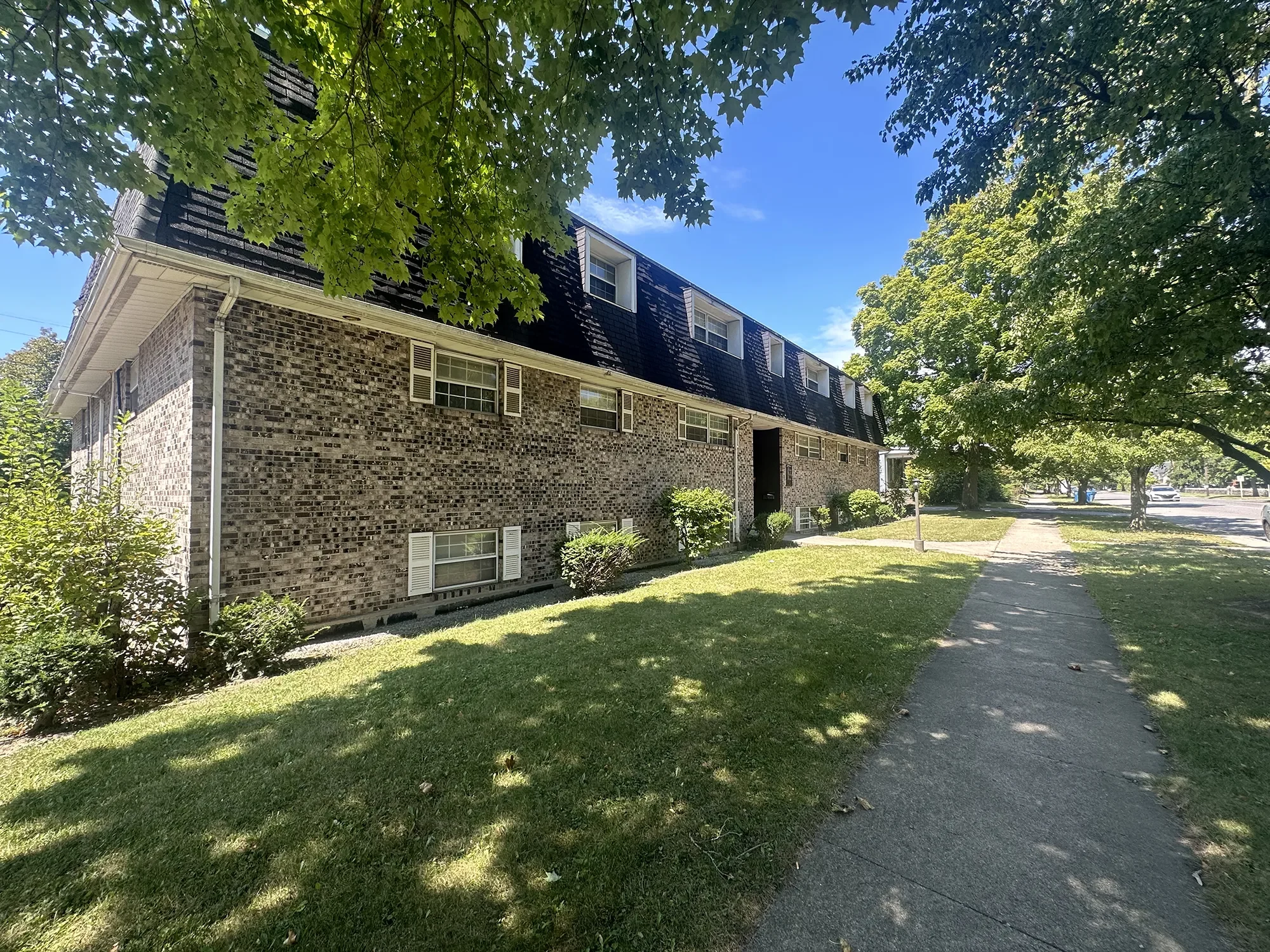 Multi Family Property Bought by First Flight Acquisitions