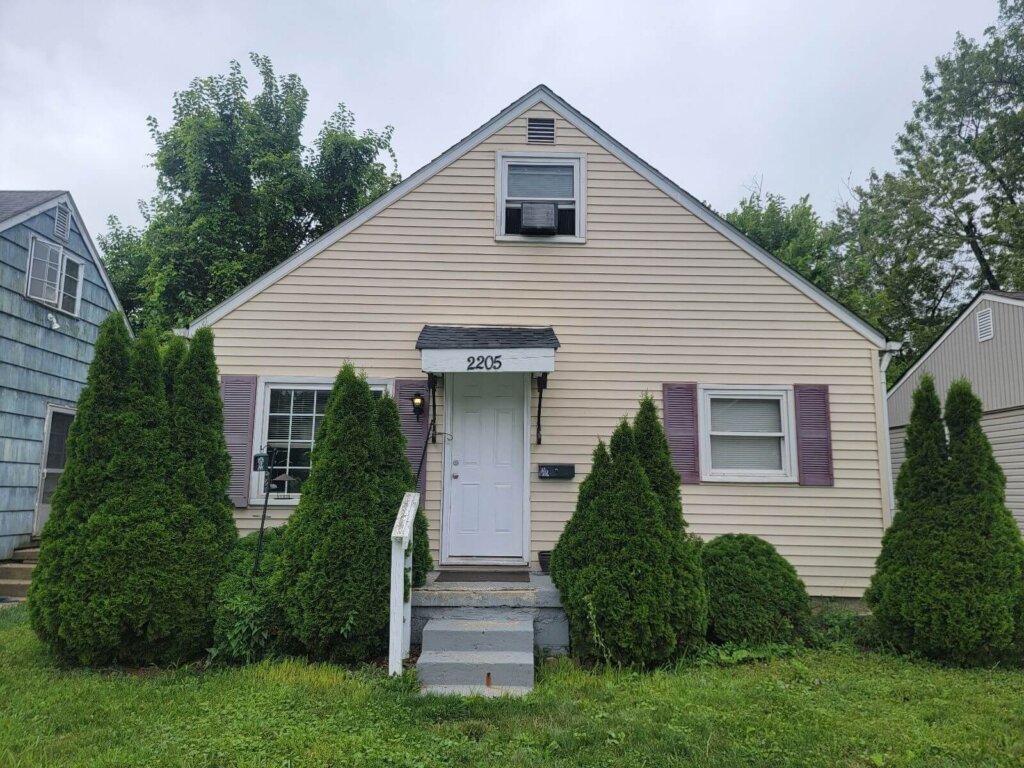Missed mortgage payments in Pickerington Ohio, homeowners behind on payments exploring options to sell house fast for cash and avoid foreclosure in Pickerington OH