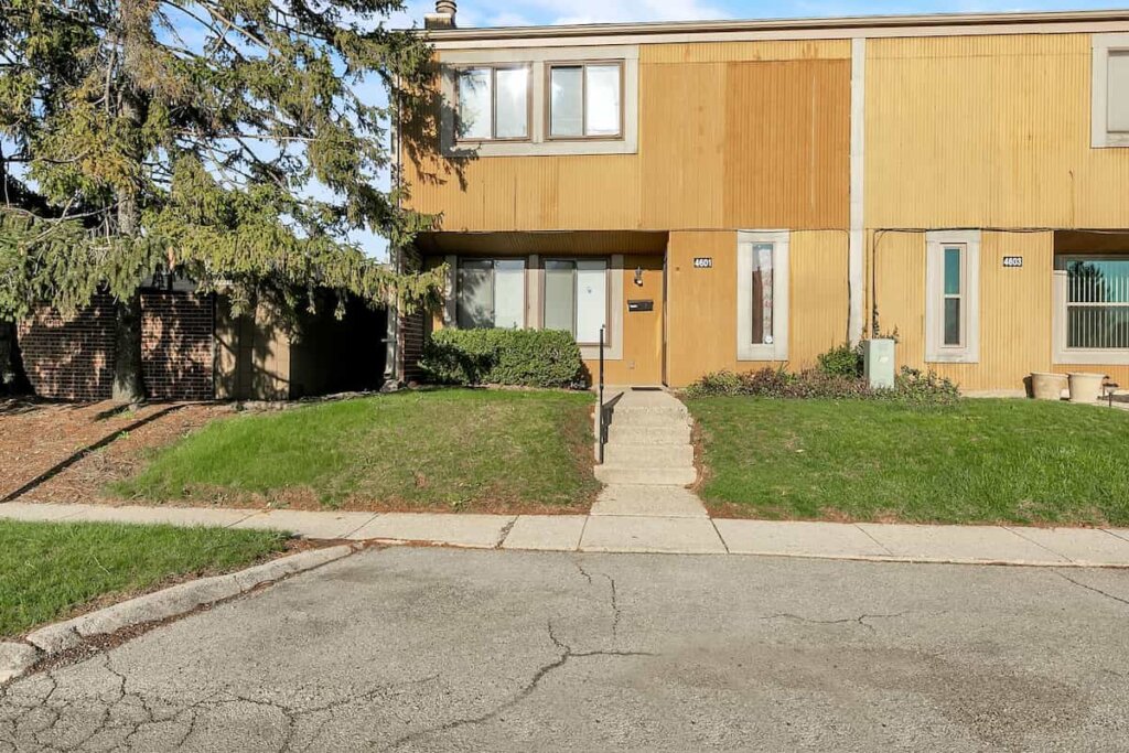 Sell your house as-is in Hilliard Ohio with no repairs, no cleaning, and no real estate agent, homeowners choosing cash home buyers for a fast and hassle-free sale in Hilliard OH