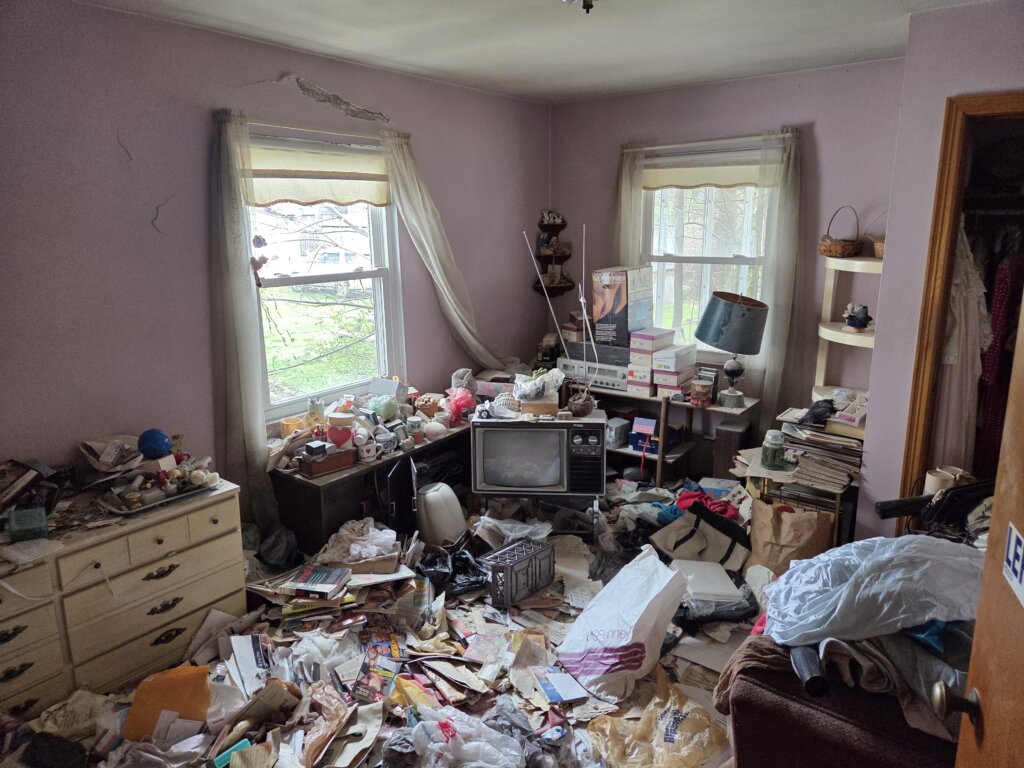 We buy hoarder houses in Westerville Ohio
