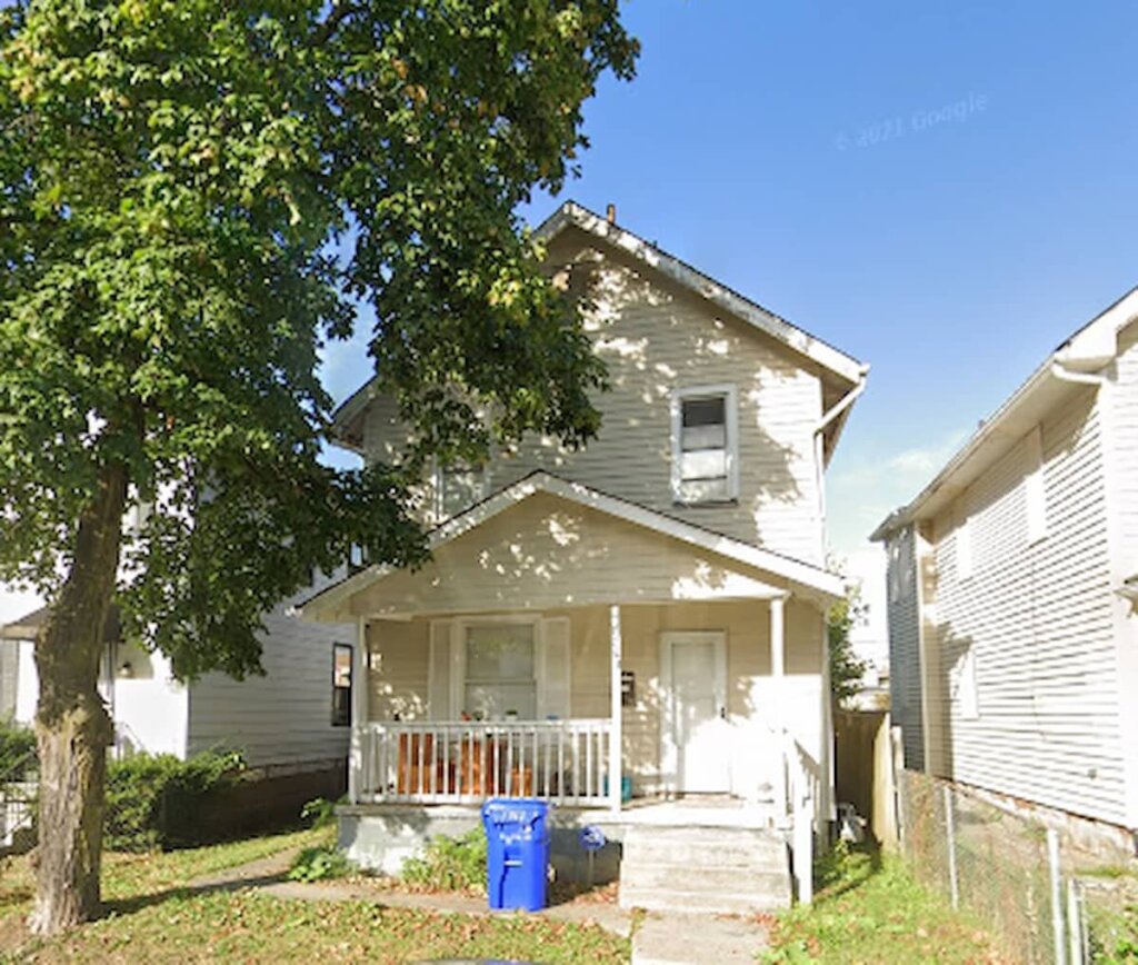 Family house in Dublin Ohio being considered for sale during divorce or separation
