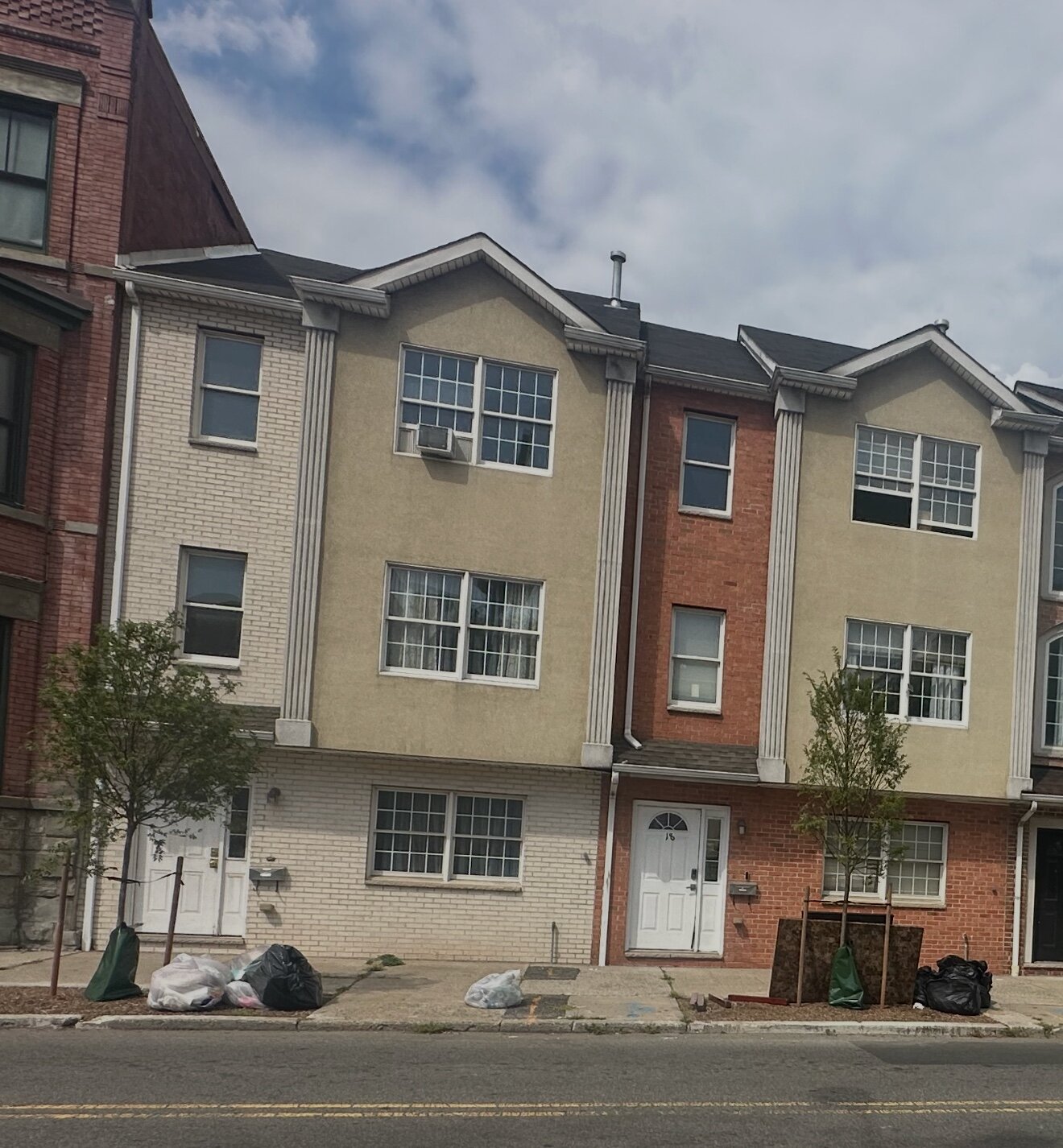 Newark New Jersey multifamily property before renovation by the ClikOffer team