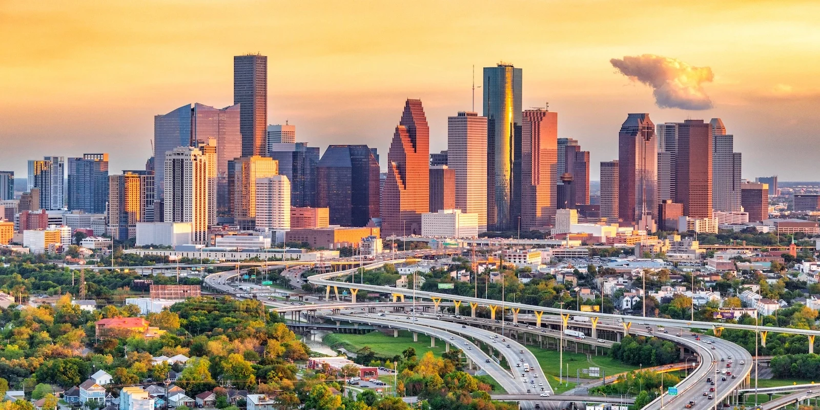 Photo of downtown Houston skyline