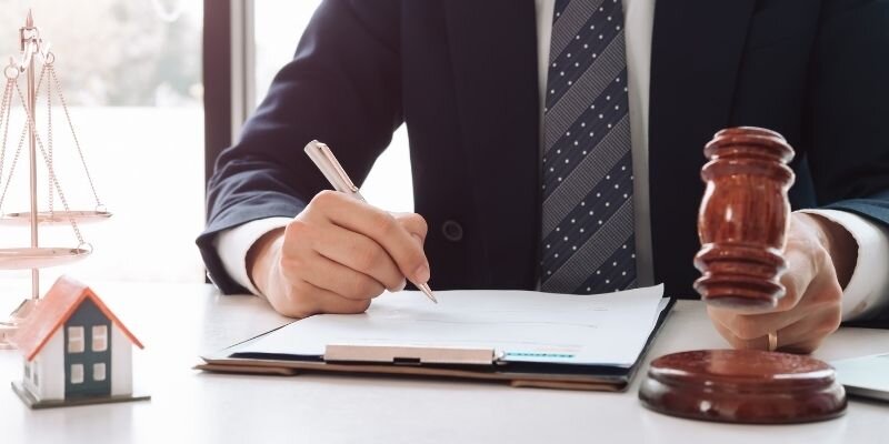 Selling Your House During Foreclosure in Tennessee