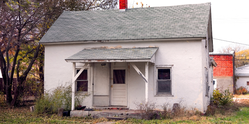 Selling a Home That Requires Repairs in Tennessee
