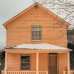 Older yellow Michigan family home — sell house divorce cash buyer Metro Detroit