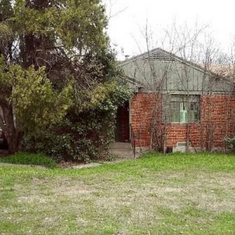 Dallas-Tx-home-torn-down-built-new-home