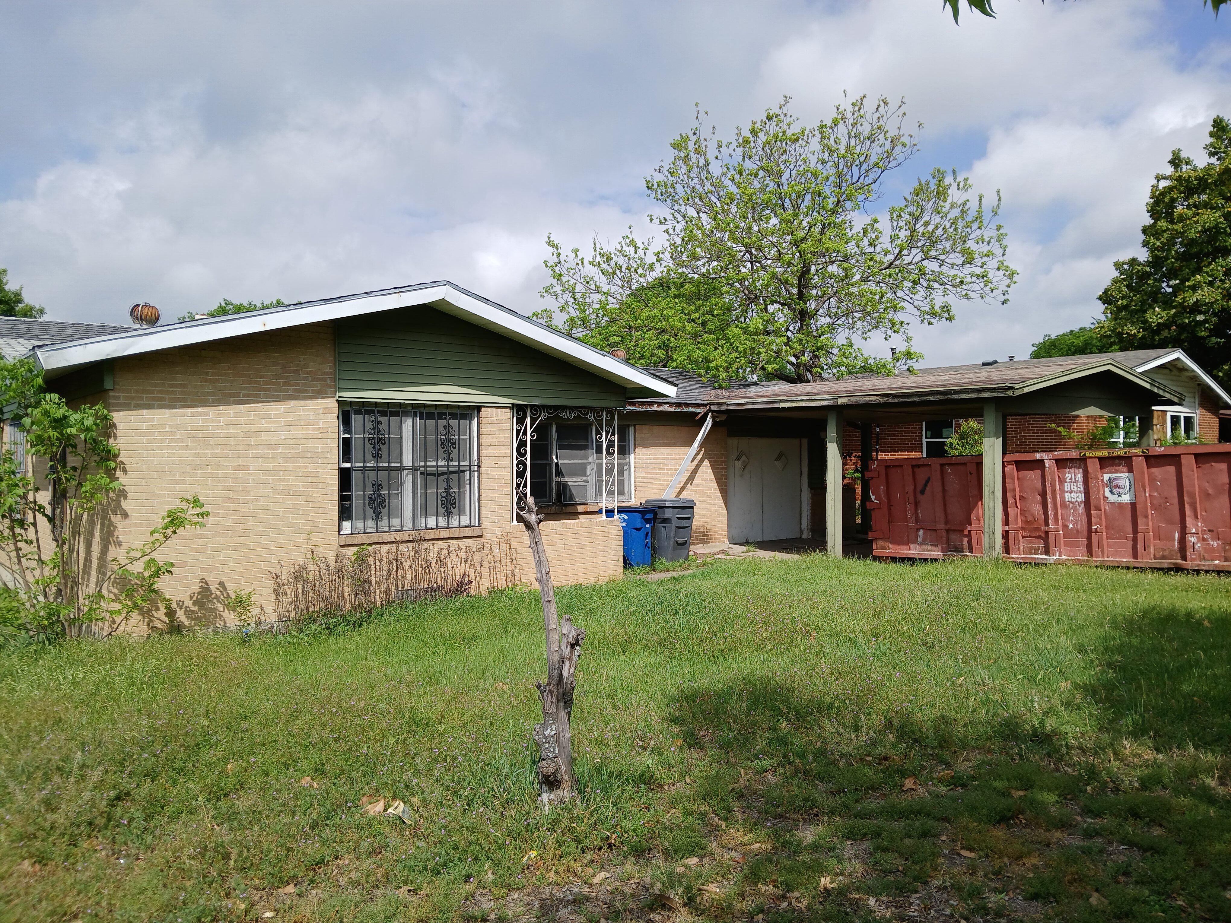 bidding-war-when-buying-an-investment-property-in-dallas-tx
