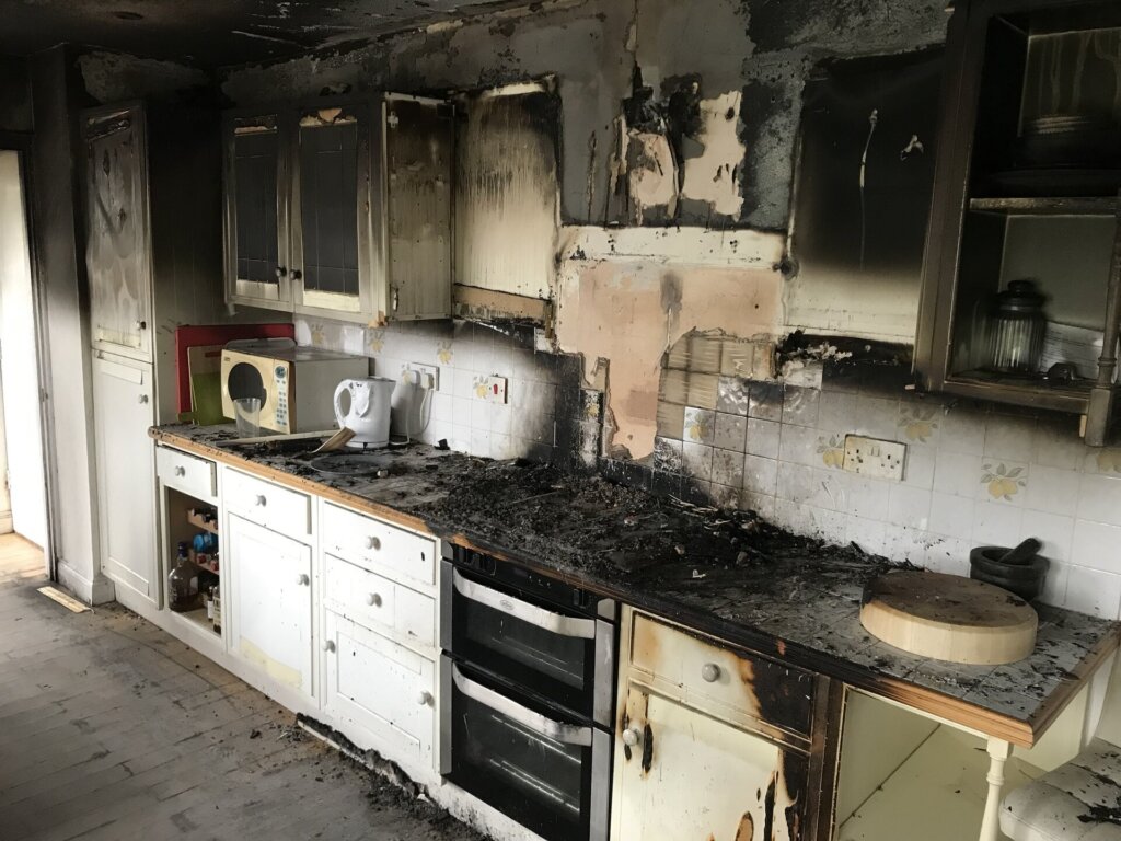 Sell a fire-damaged house in Knoxville TN with local cash home buyer options
