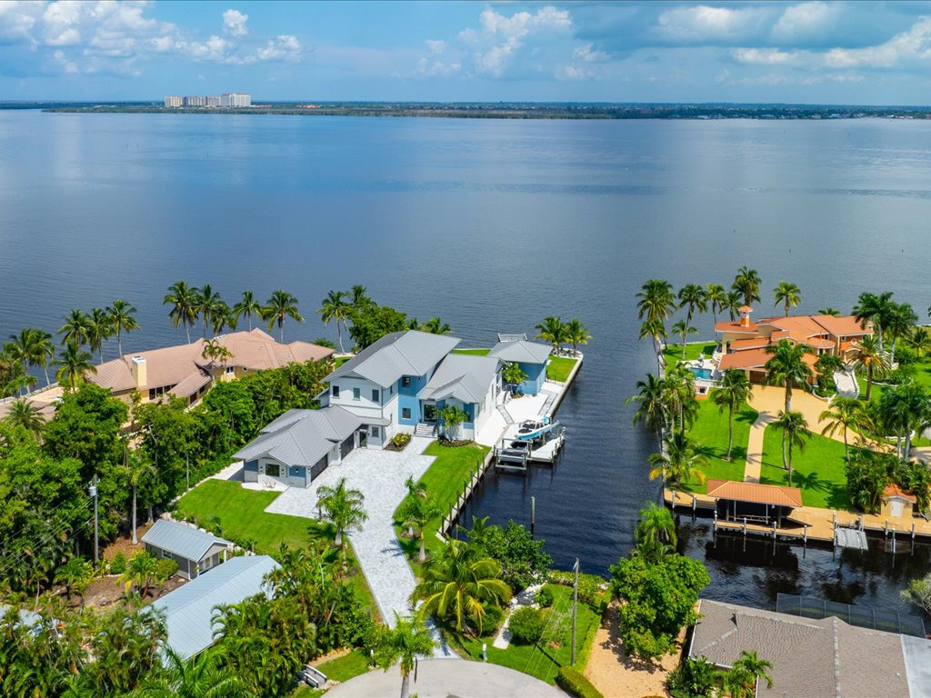 Fort Myers waterfront home that sold for $6.5 million in just 2 weeks
