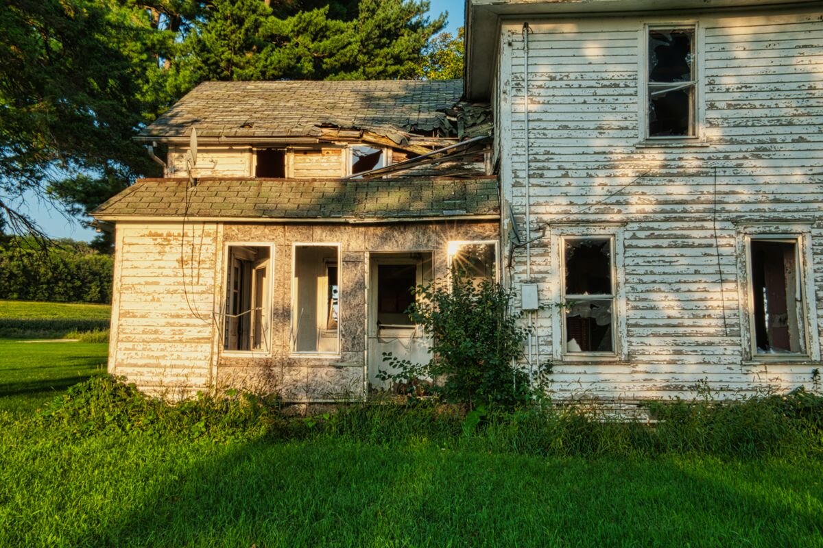 Inherited a House in Paris? We Buy Inherited Properties for Cash
