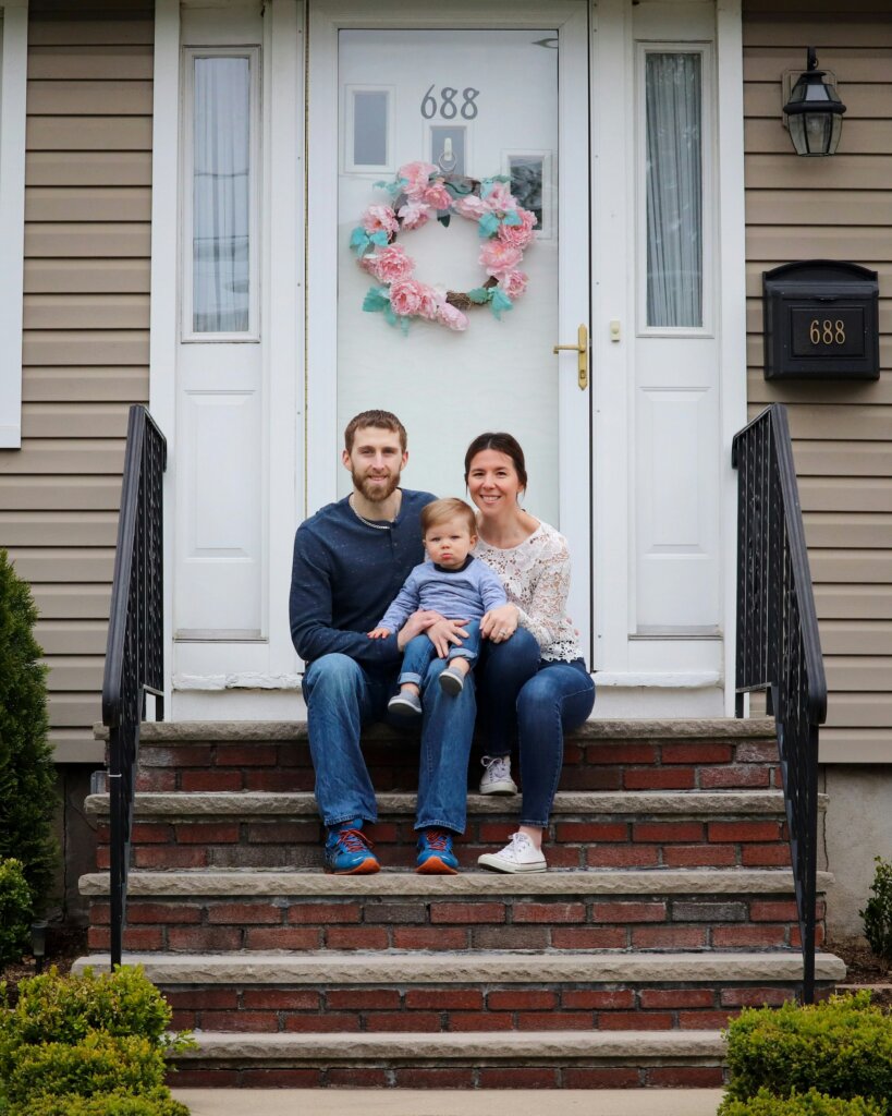 Family photo of a homeowner that needed to sell a house fast due to a relocation.