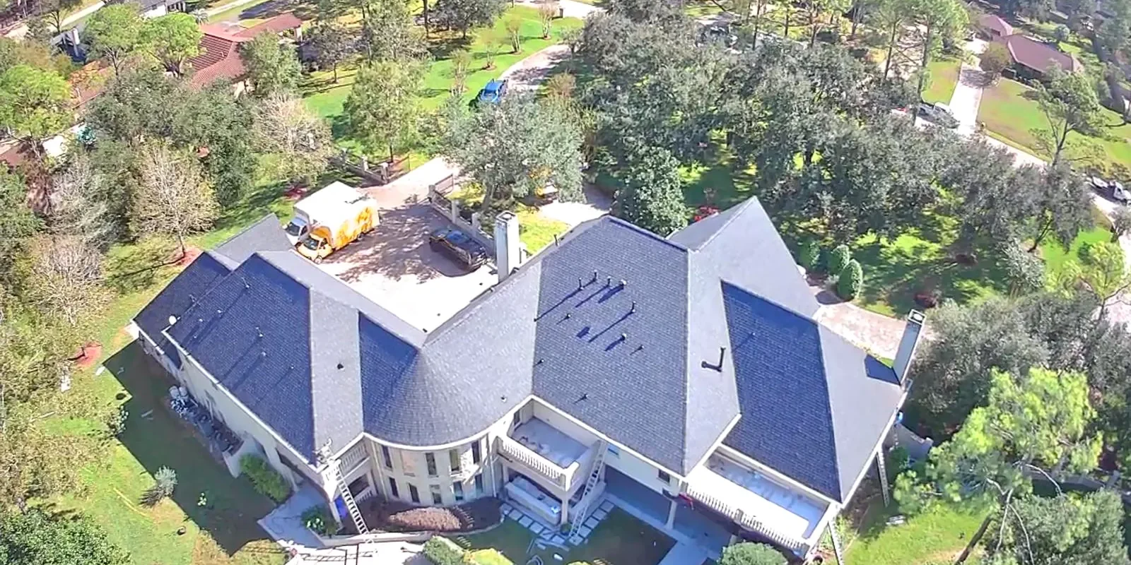 roof replacement specialist