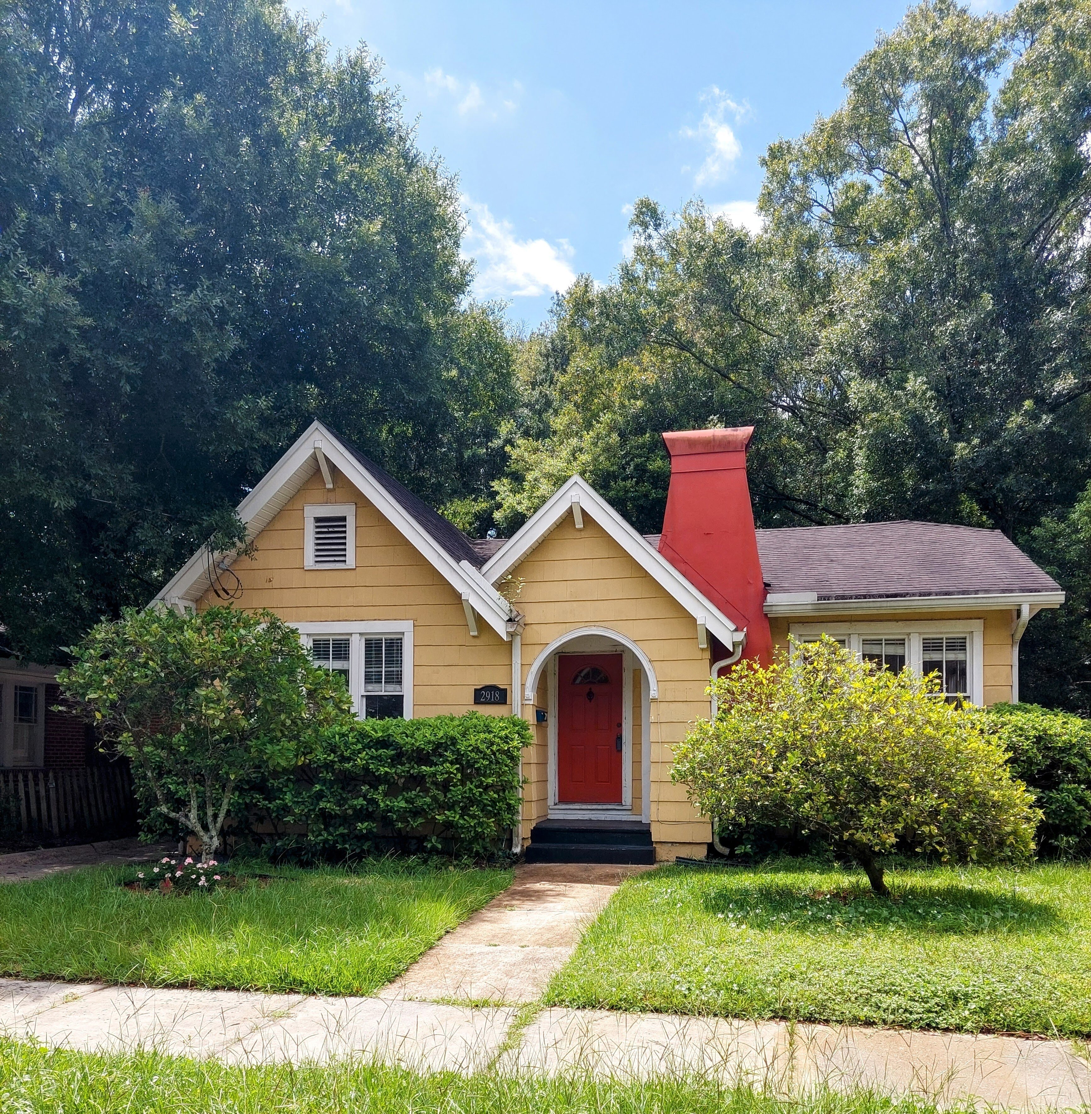 MGM Estates Home Buyer buys older homes that need repairs like this boarded up house