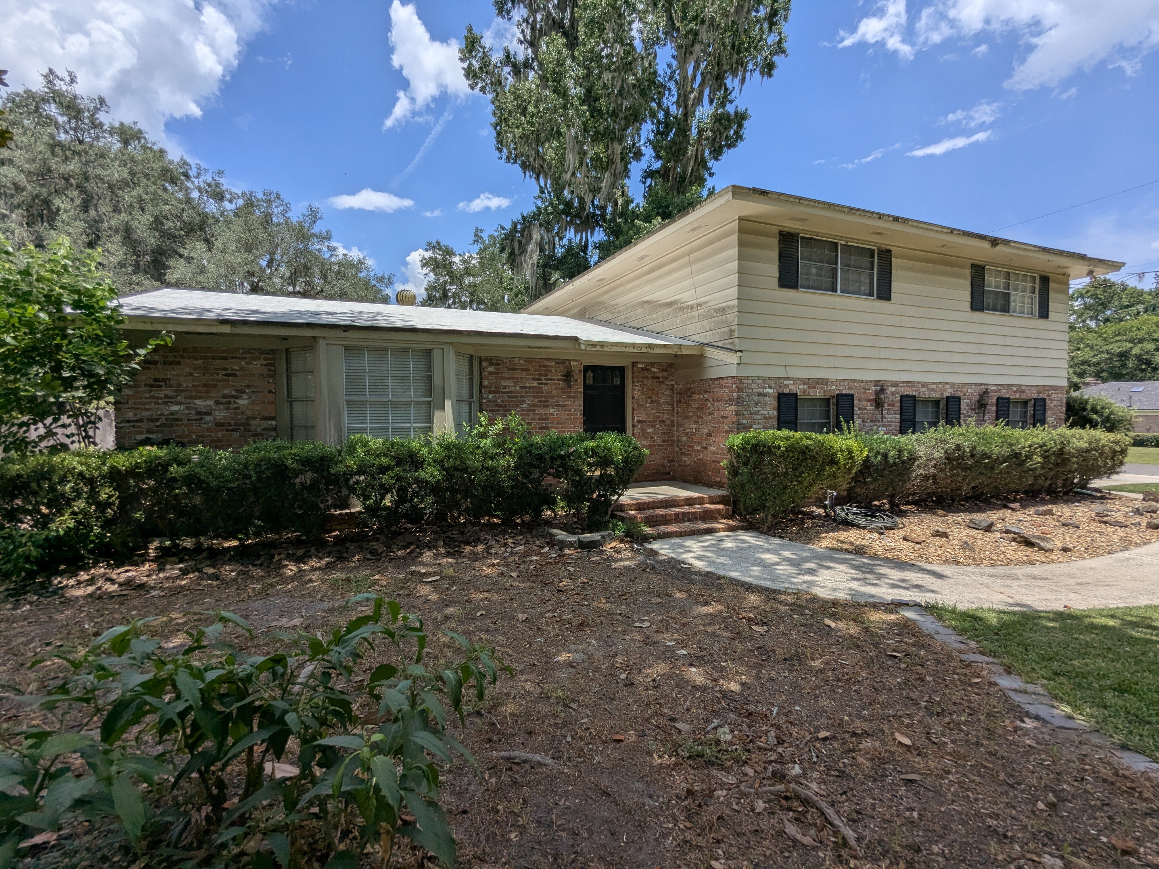 MGM Estates Home Buyer buys home like these in Jacksonville, Florida