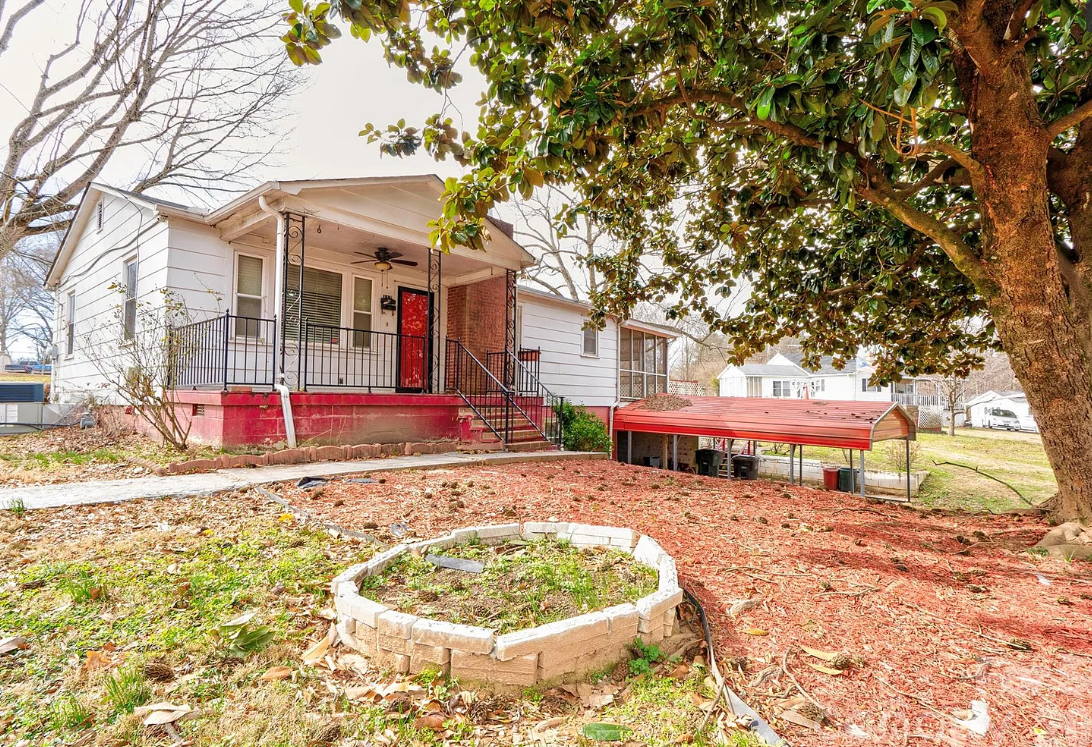 Sold by Jessica Quito: 117 Spring Garden Dr, Gastonia, NC 28052