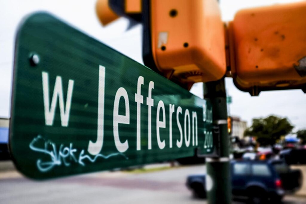 Jefferson Avenue in Oak Cliff Dallas Texas with residential homes, local street view in DFW neighborhood