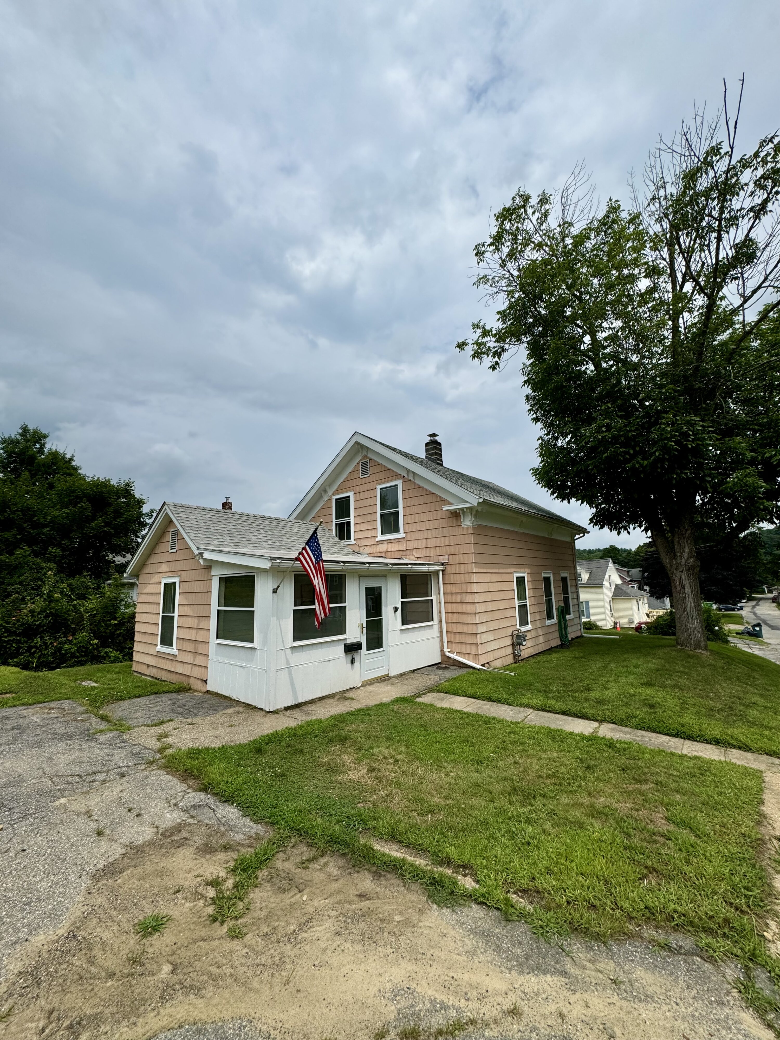 We Buy Houses