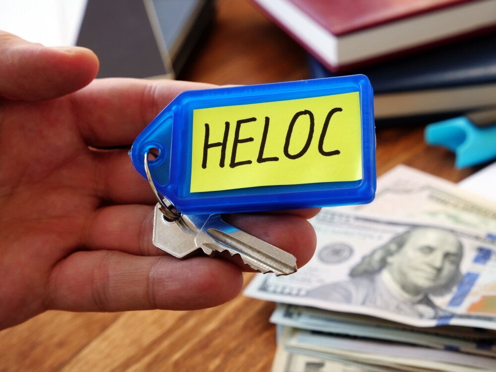 Do I Have to Pay Off My HELOC When I Sell My House?