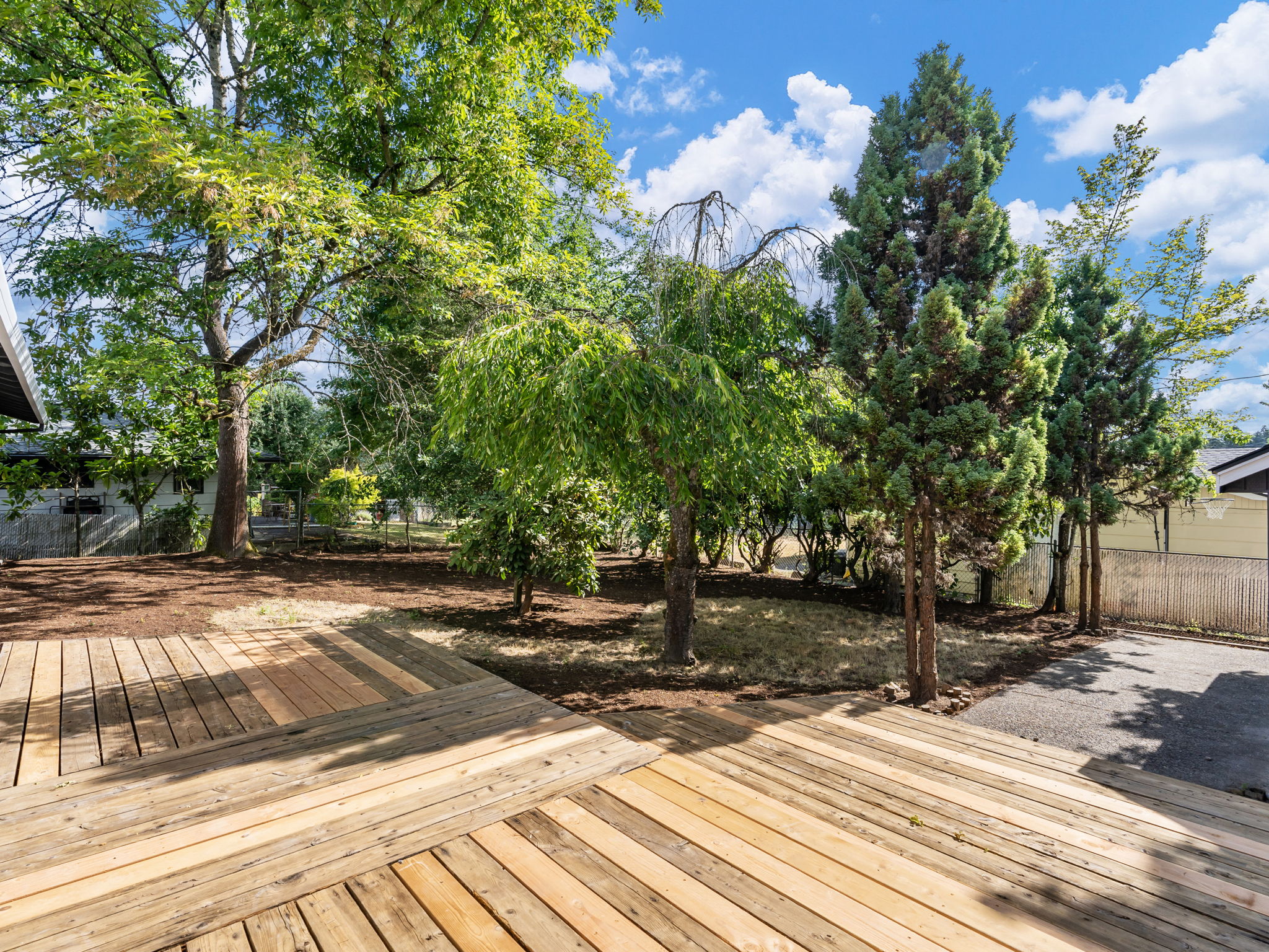 Selling Homes with Unique Landscaping to Cash Buyers