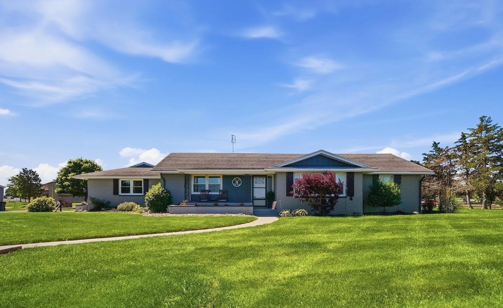 How Selling Your House Affects Your Credit Compared to Foreclosure in Ohio