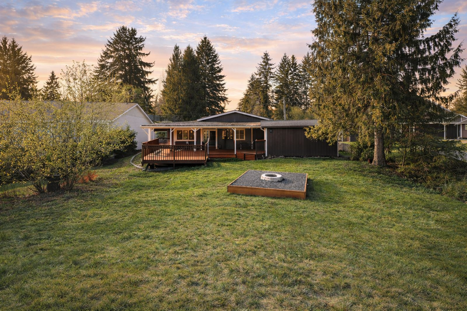 Everest Home Buyers buys homes like this one in Seattle, Washington
