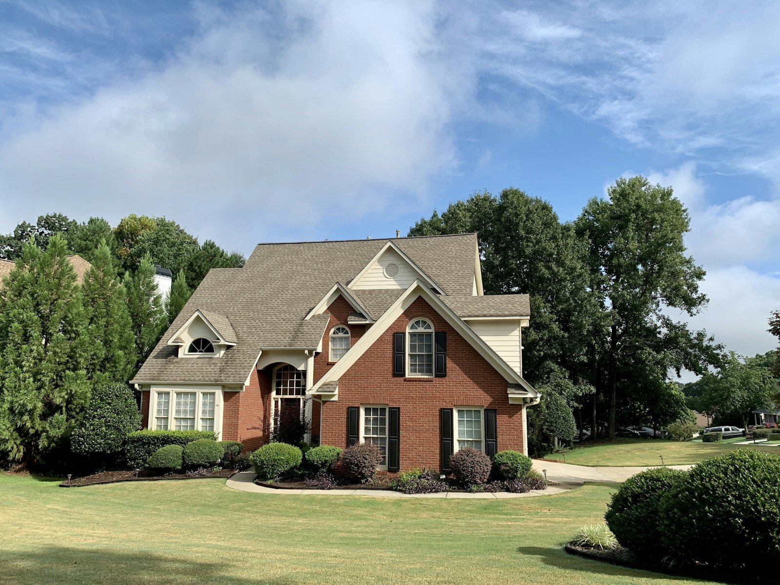 A house in East Lansing Michigan purchased for cash by EZ Time Home Buyers