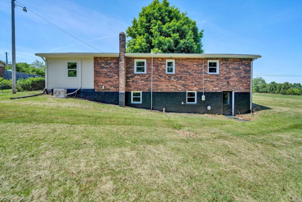 Home purchased by Damon Buys Houses