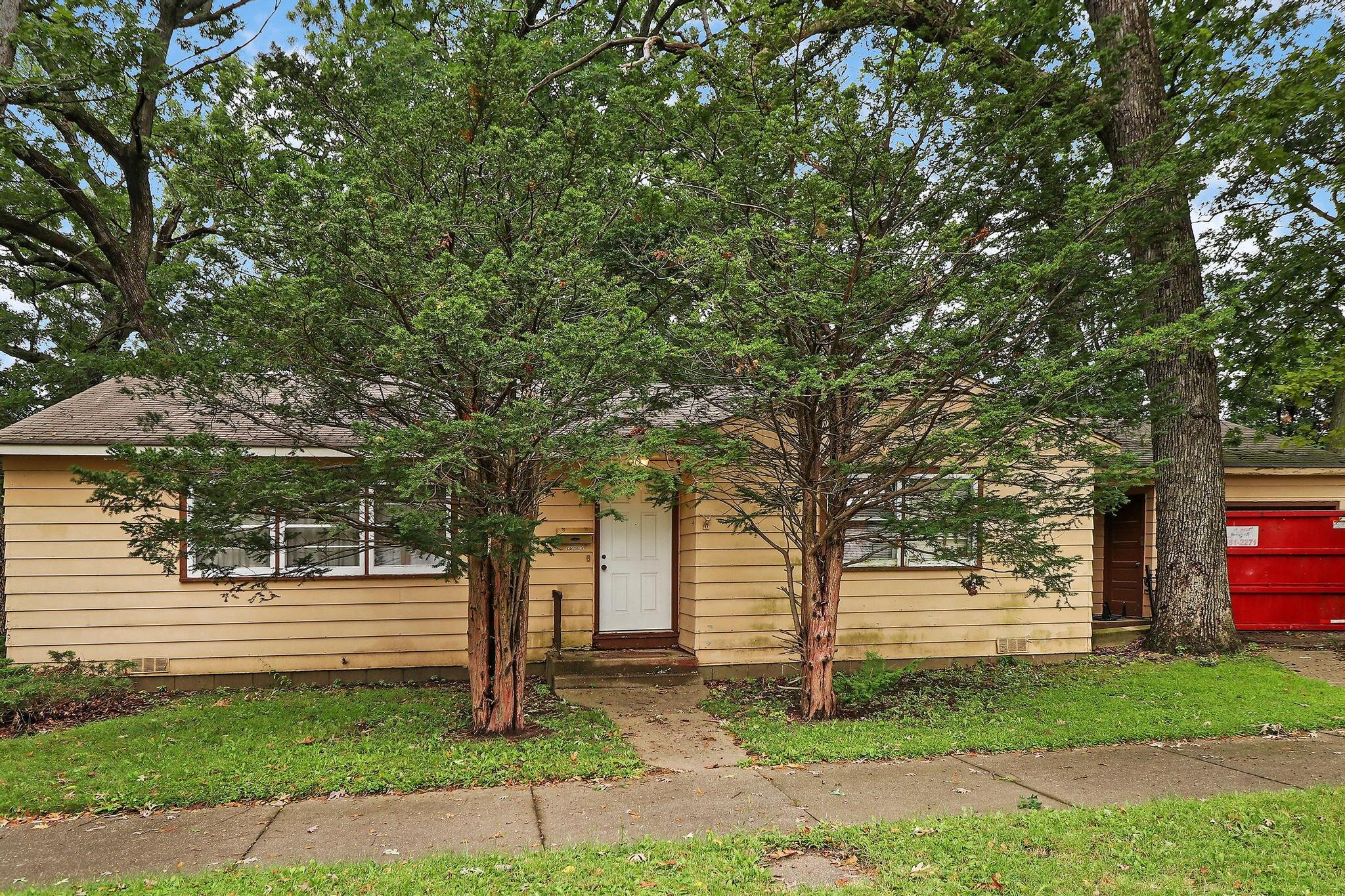 What to Do About a Vacant Property with Code Violations