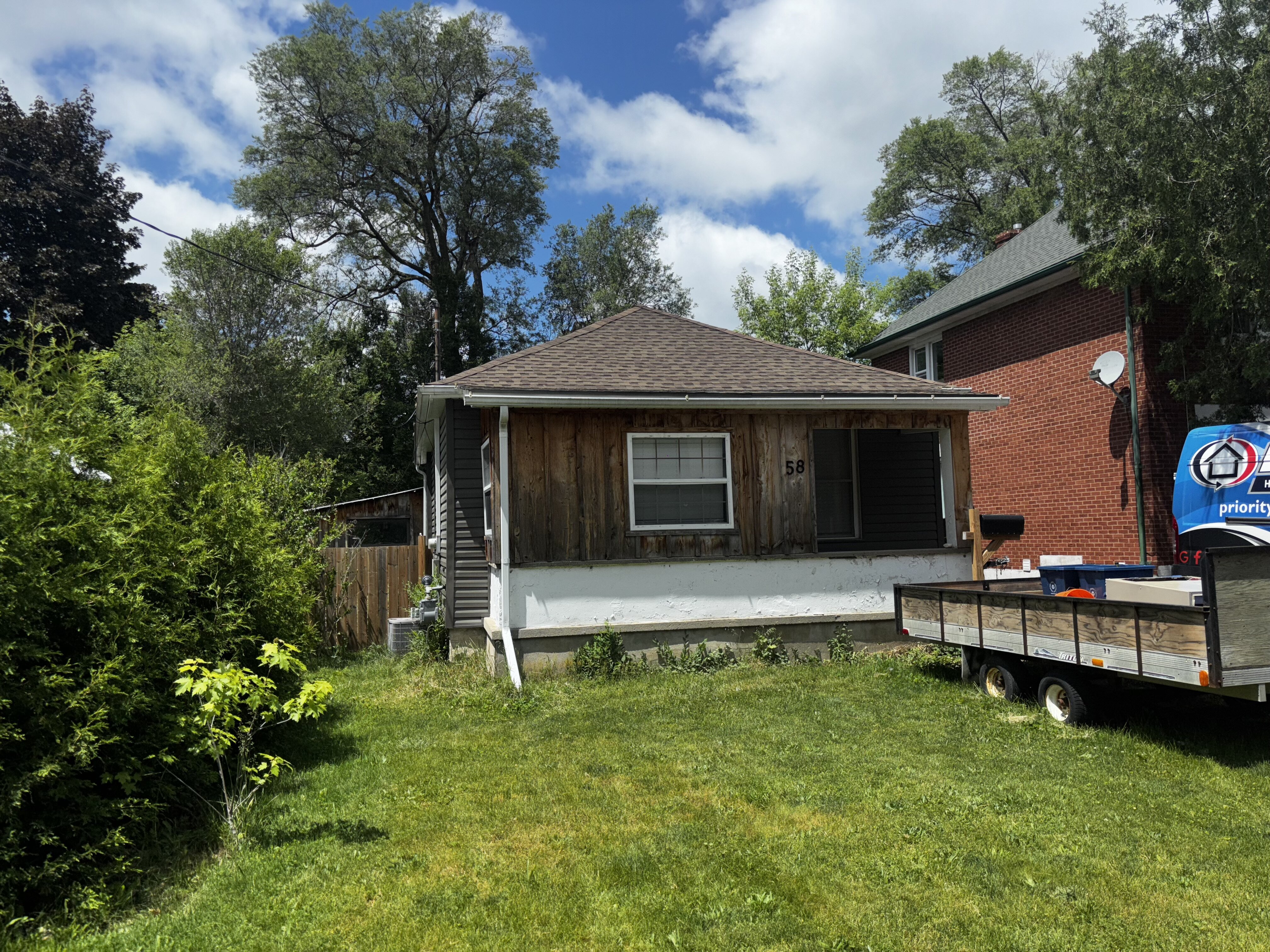 Older weathered cottage in Saskatchewan purchased as-is by SellHouseCashSask