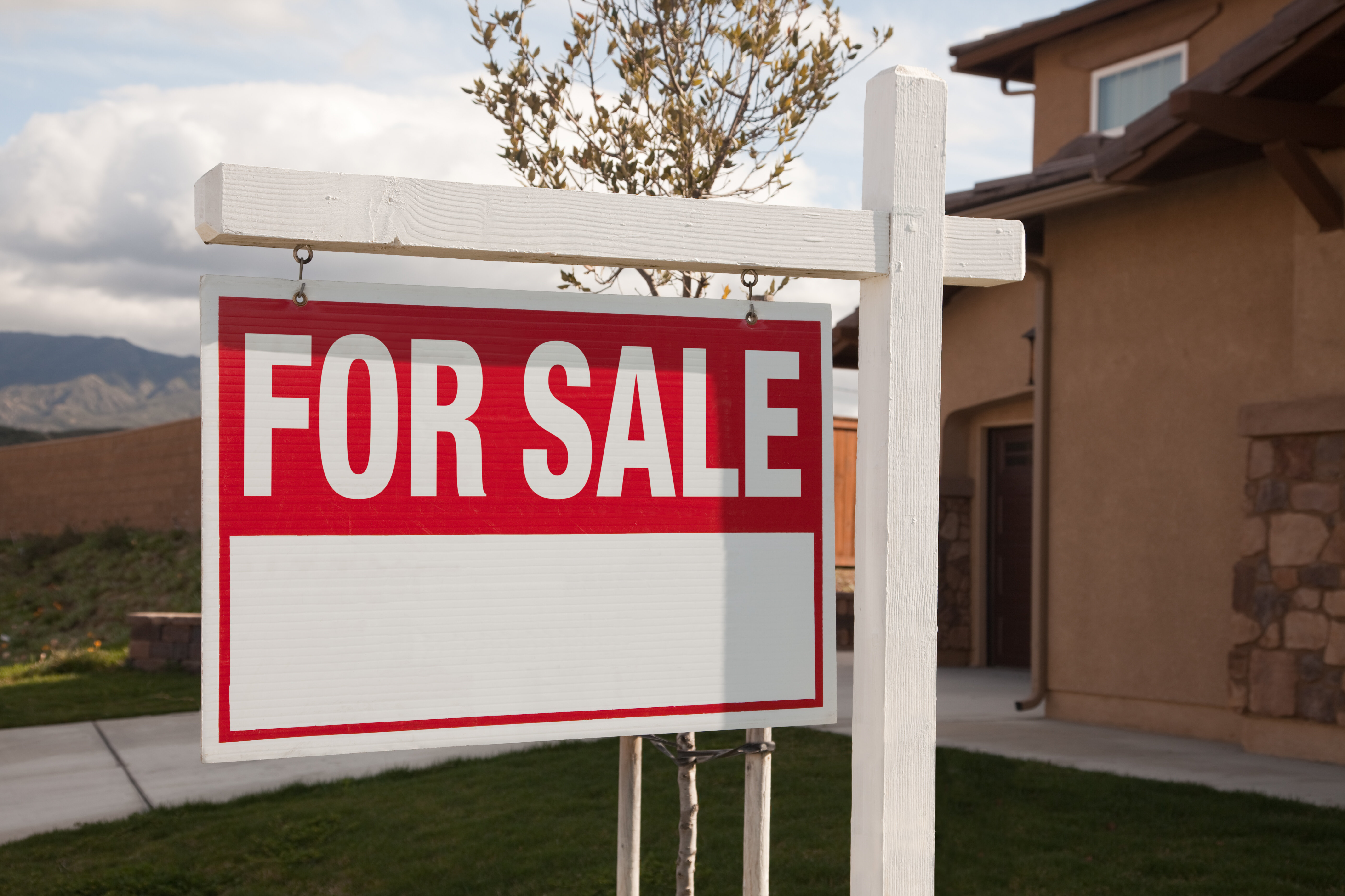 How Long Does It Really Take to Sell a House in Ontario Without Using a Realtor?