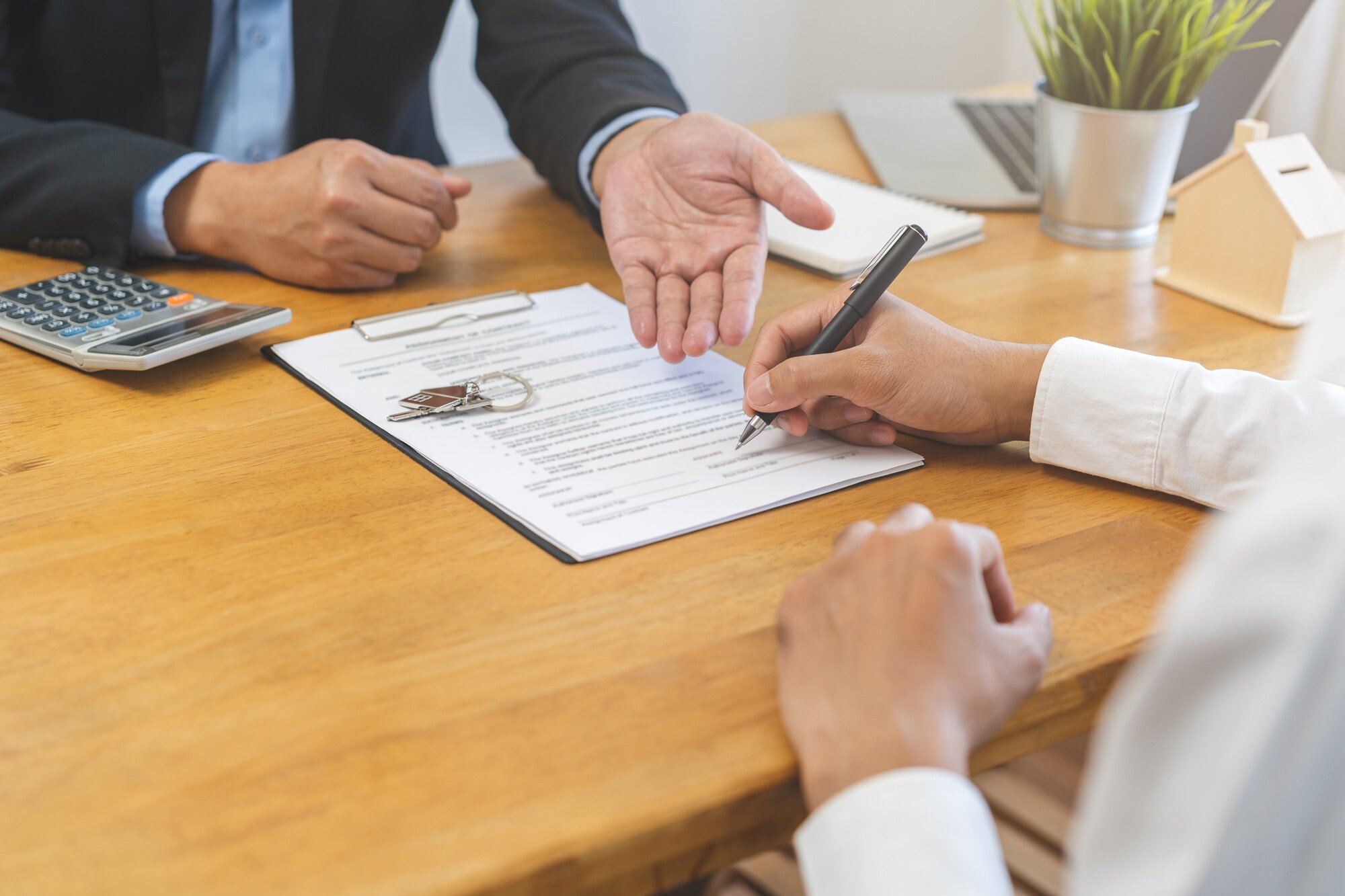 Sell Your House Fast in Toronto When the House Has Been Sitting Empty Too Long