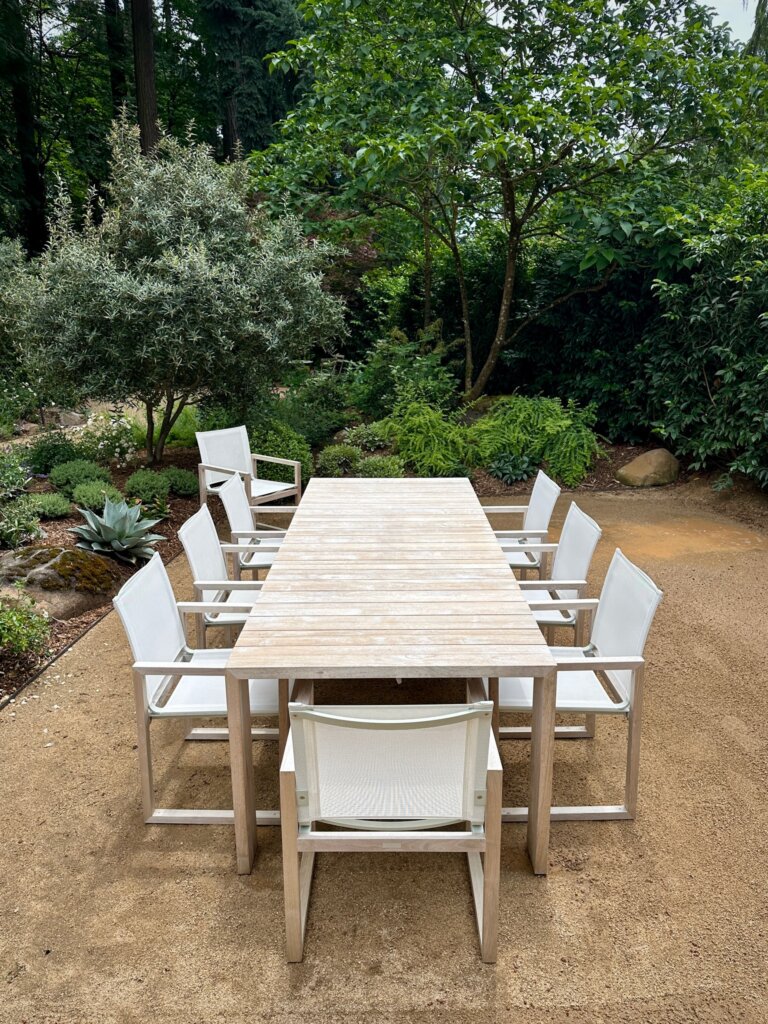 Professionally cleaned outdoor deck and patio furniture in Lake Oswego, OR