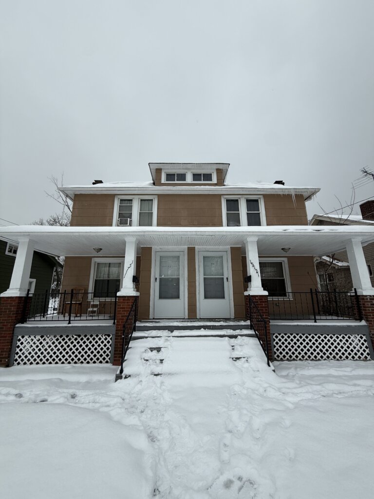 Sell Now Pros makes cash offers for houses like this one in