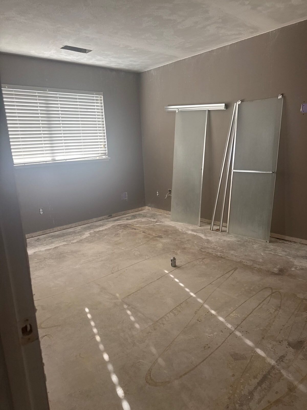 Empty room in a vacant Clovis house sold as-is