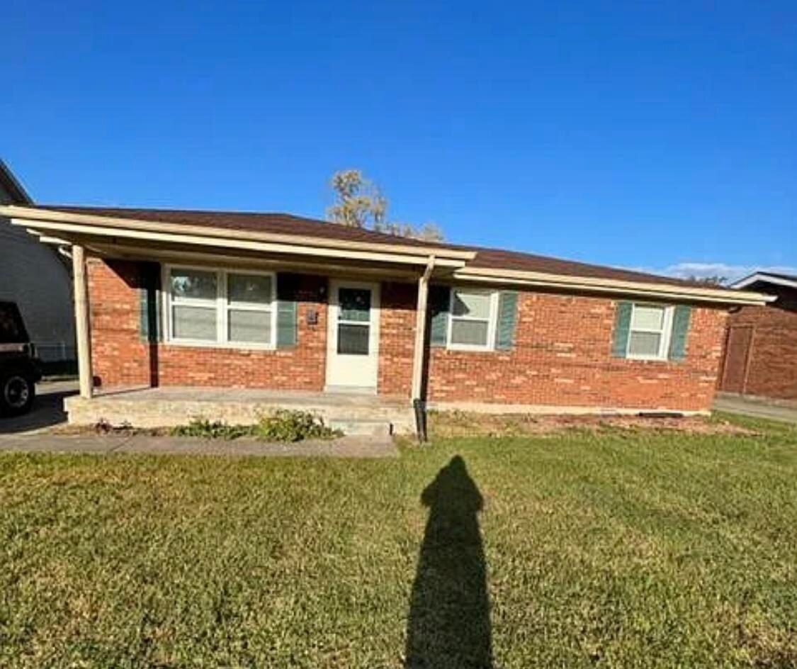 7316 Helen Avenue Louisville, KY 40258