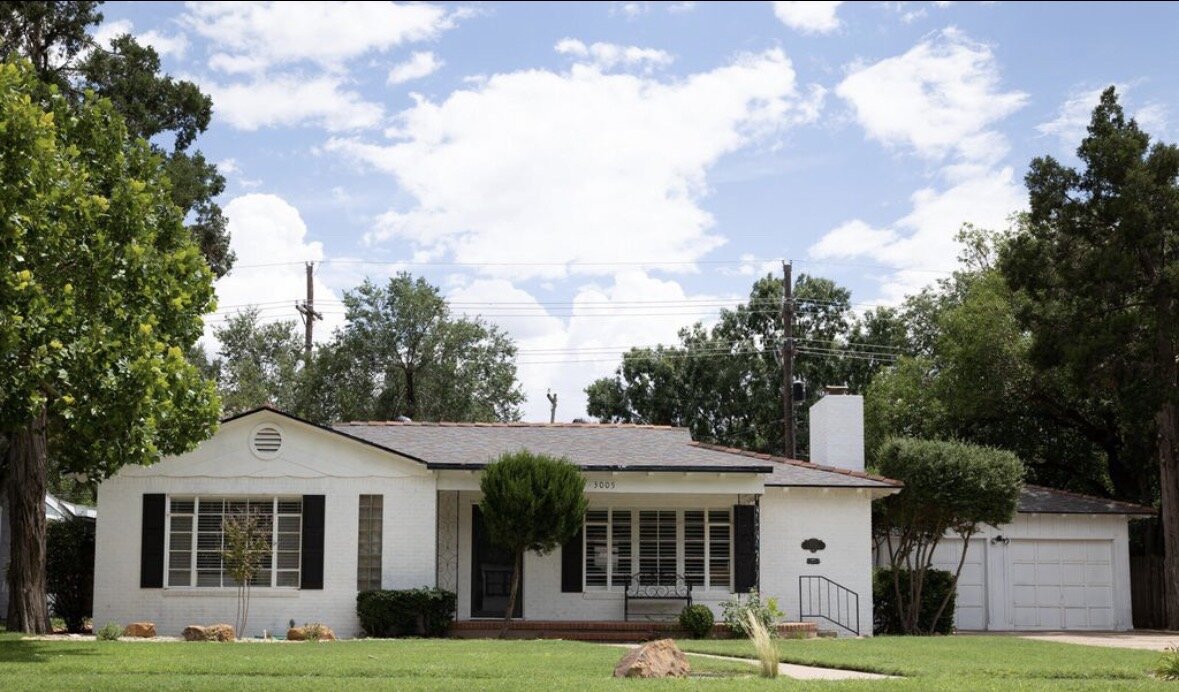 Natation Real Estate Investment Associates  makes cash offers for houses like this one in Lubbock, Texas