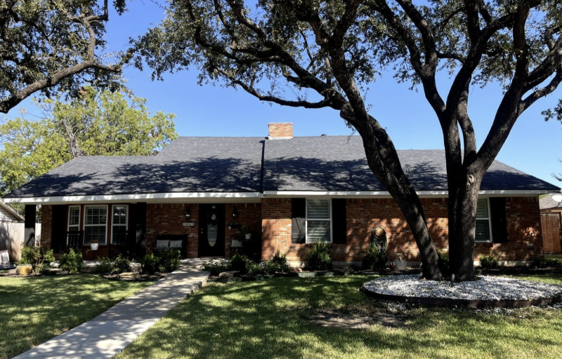 investment agent fjimenez buys homes like these in Dallas, Texas