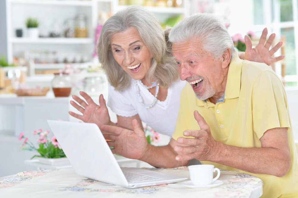 Homeowner selling a house through AmeriKey Homebuyers