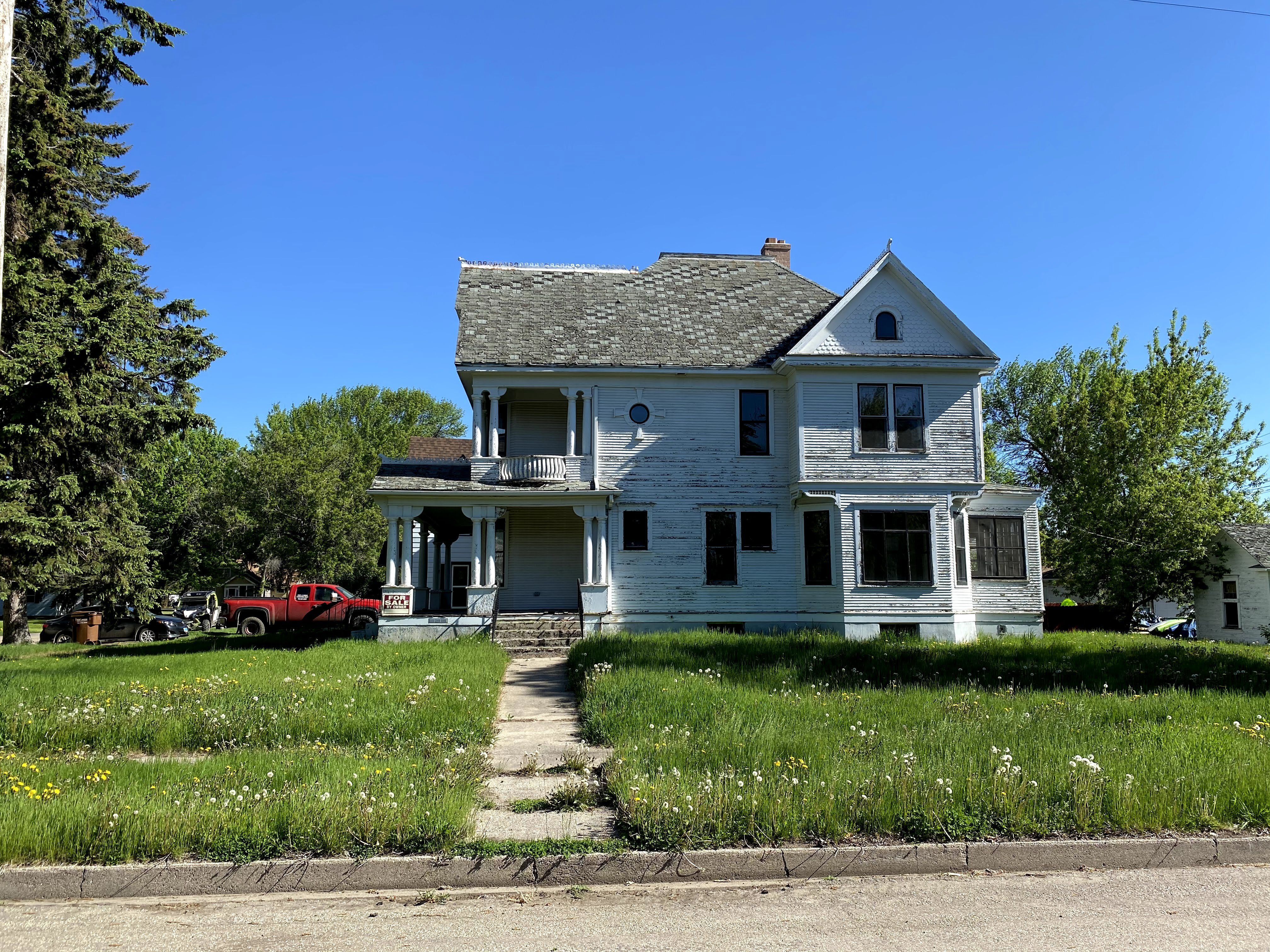 older home in need of repairs in North Dakota