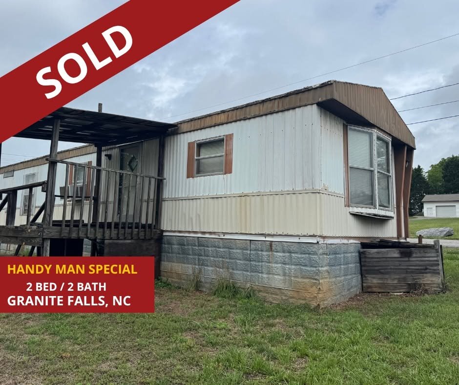 Sold handyman special mobile home in Granite Falls North Carolina with 2 bedrooms and 2 bathrooms