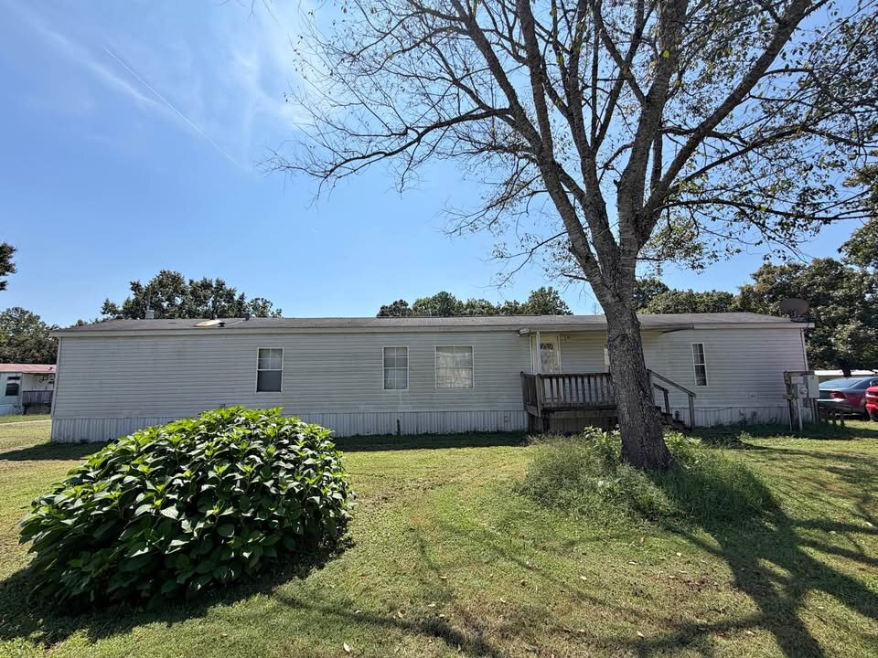 Mobile home for sale in Morganton, North Carolina