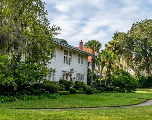 Jacksonville, North Carolina home that needs repairs - DSKM Enterprises