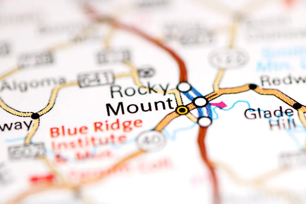 Homeowner selling a house fast in Rocky Mount, North Carolina with DSKM Enterprises