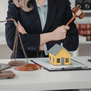 Do I Need an Attorney to Sell My Home In Lorain