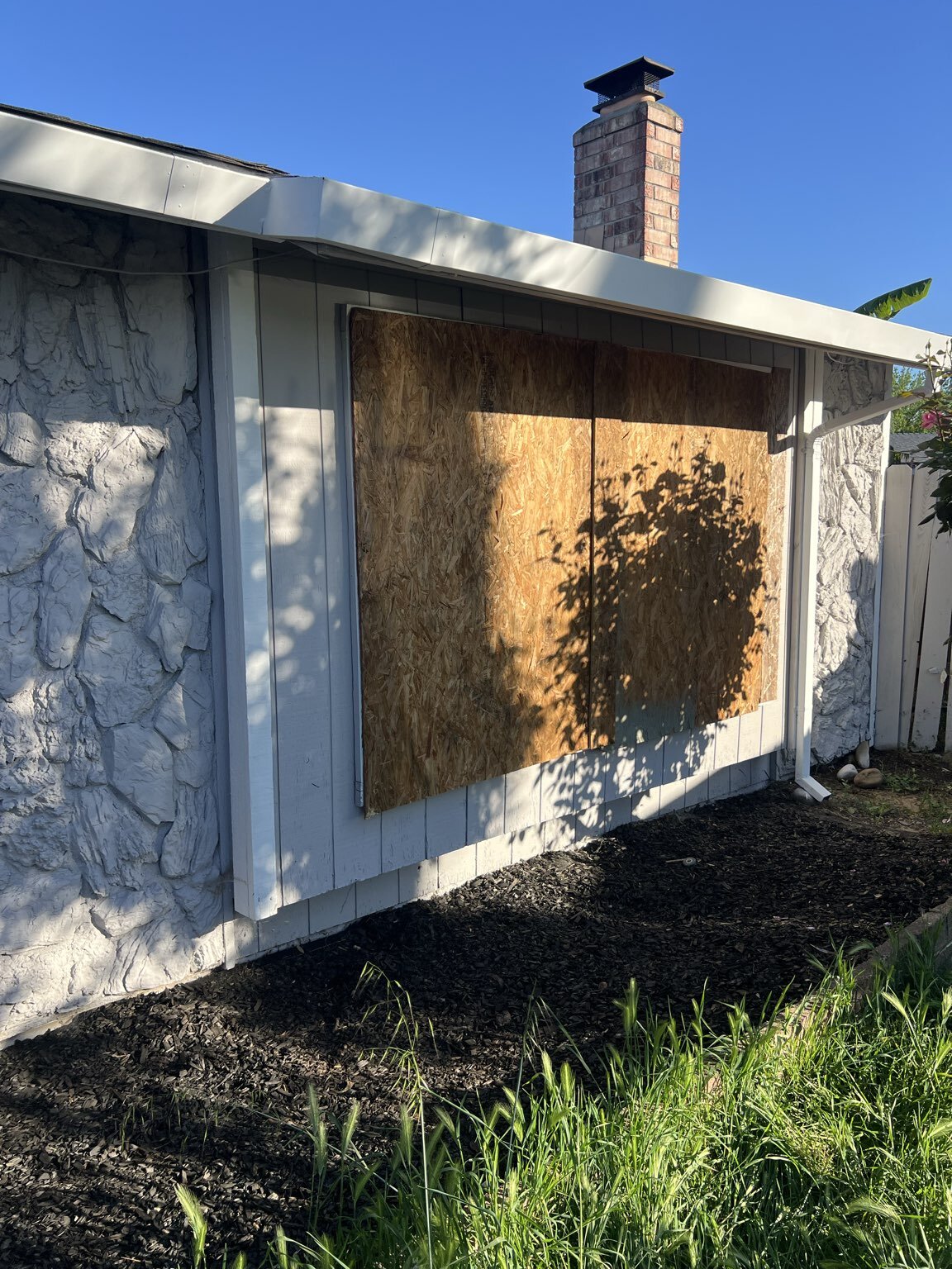 tenant broke windows in sacramento